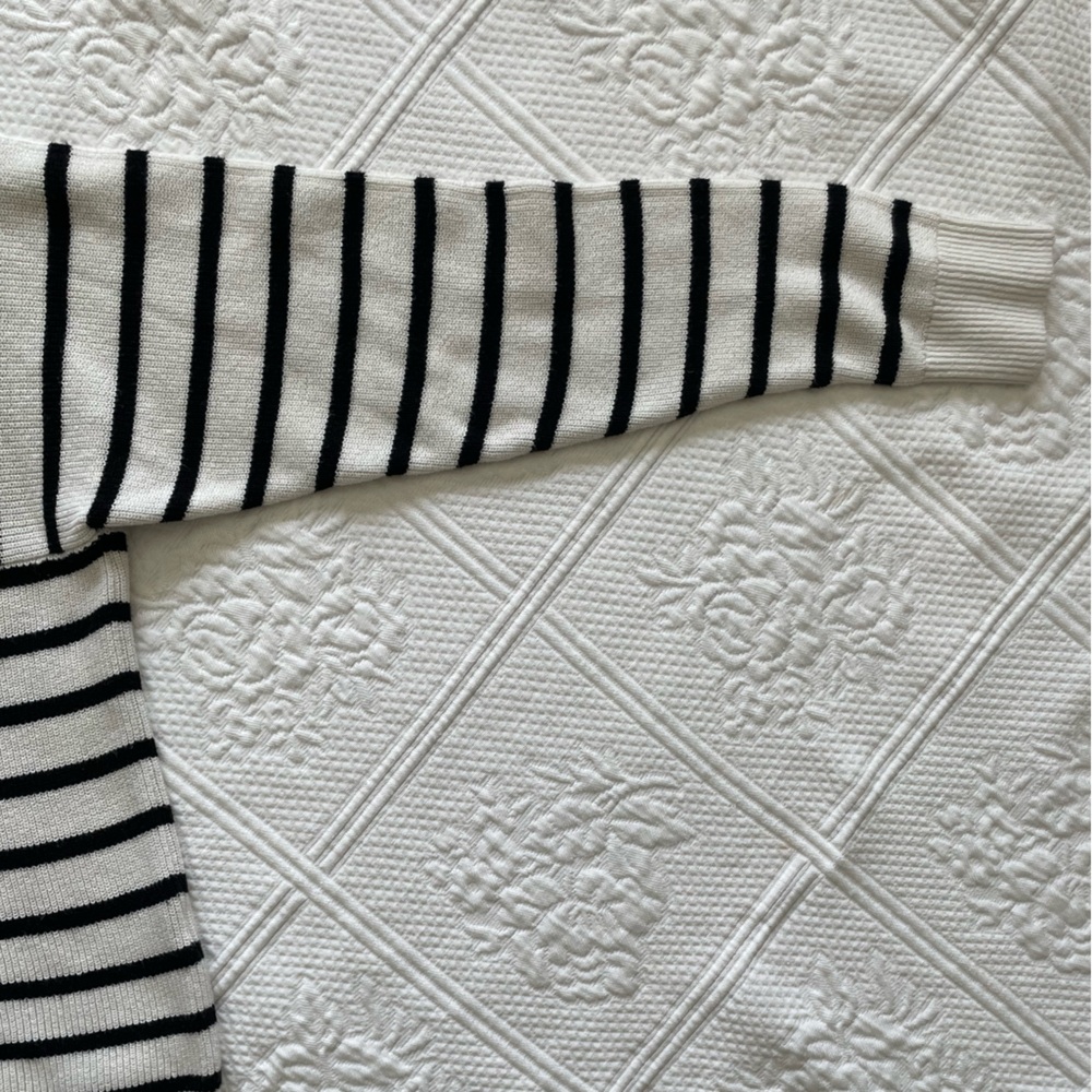 Banana Republic Crewneck Ribbed Striped Sweater Merino Wool Blend Cream Black M - Picture 6 of 14